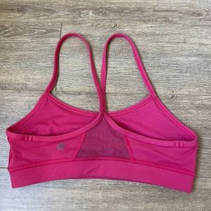 Lululemon pink sports bra